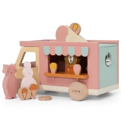 Camion de glaces en bois