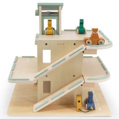 Garage en bois avec accessoires
