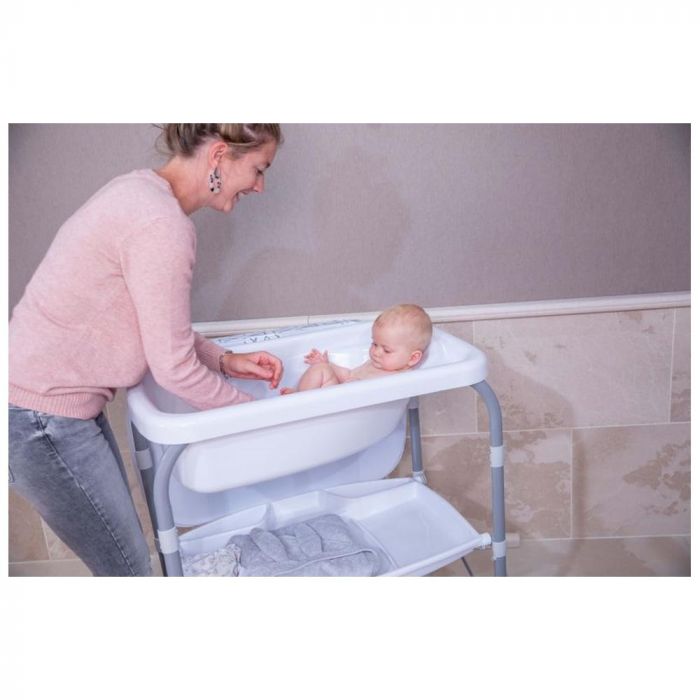 Plan à langer pour baignoire - Bébé Confort | Beebs