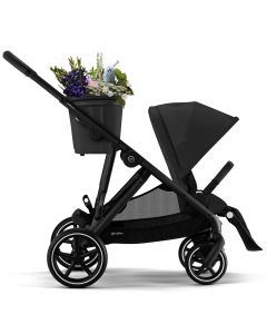 Poussette en magasin outlet