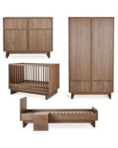 Chambre bébé Kyo : lit 70 x 120 cm + commode + armoire + kit Junior